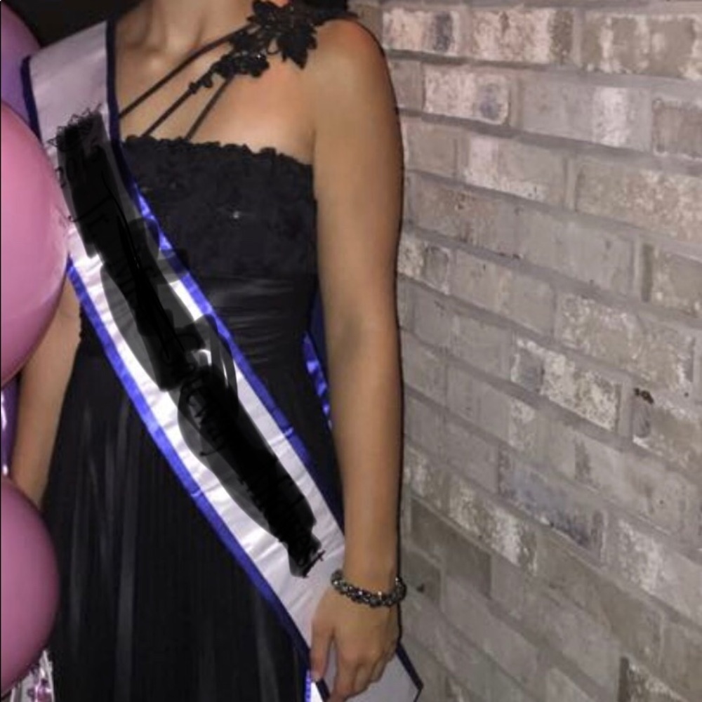 dress - Picture 4 of 7